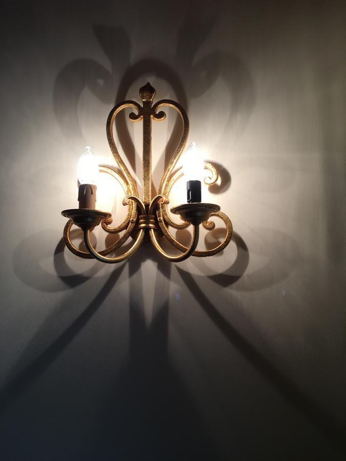 Borgo Palazzo Steffaneo Bed and Breakfast San Vito al Torre Exteriör bild