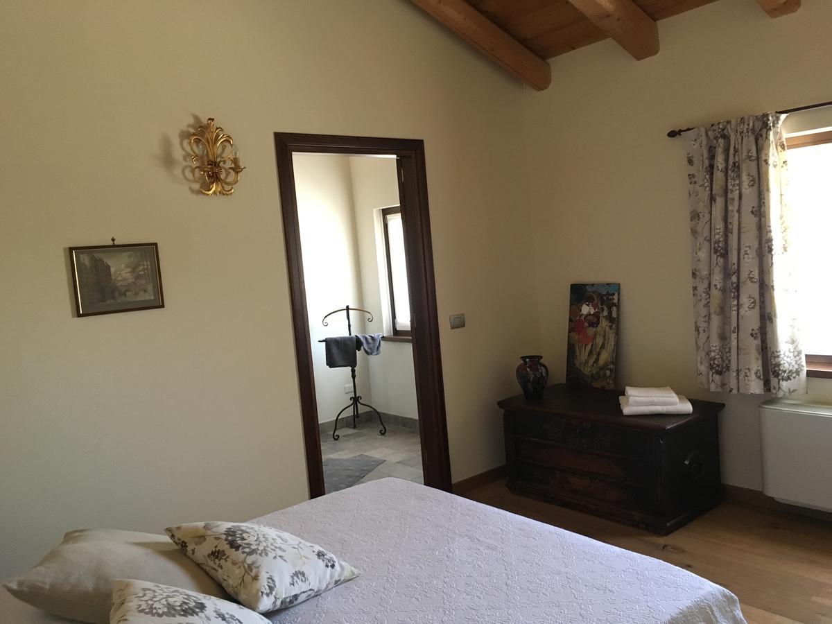 Borgo Palazzo Steffaneo Bed and Breakfast San Vito al Torre Exteriör bild