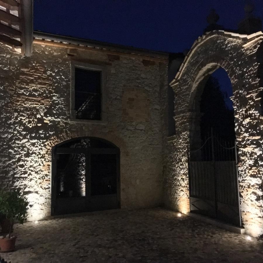 Borgo Palazzo Steffaneo Bed and Breakfast San Vito al Torre Exteriör bild