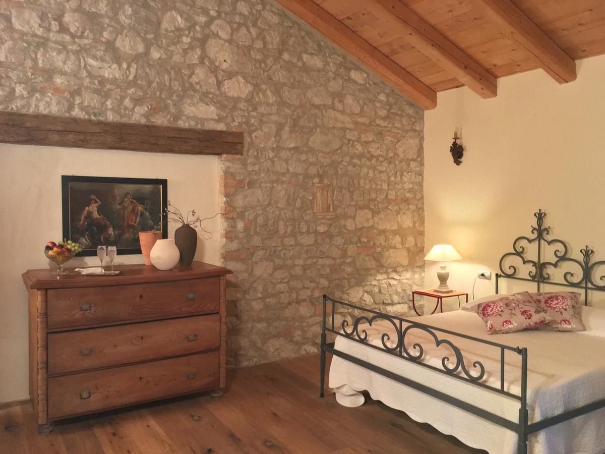 Borgo Palazzo Steffaneo Bed and Breakfast San Vito al Torre Exteriör bild